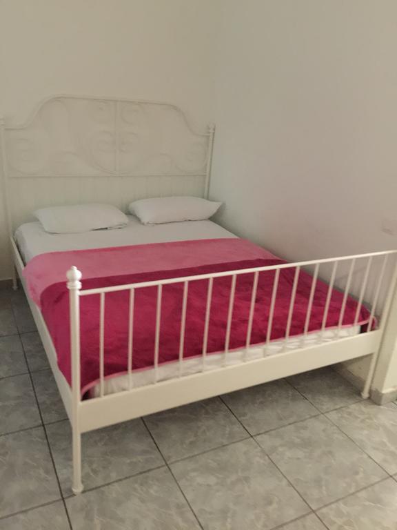 Tenerife Hostel Лос Кристианос Екстериор снимка